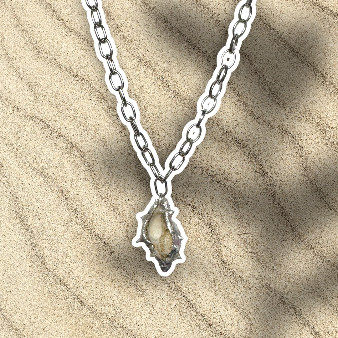 Spikey shell necklace